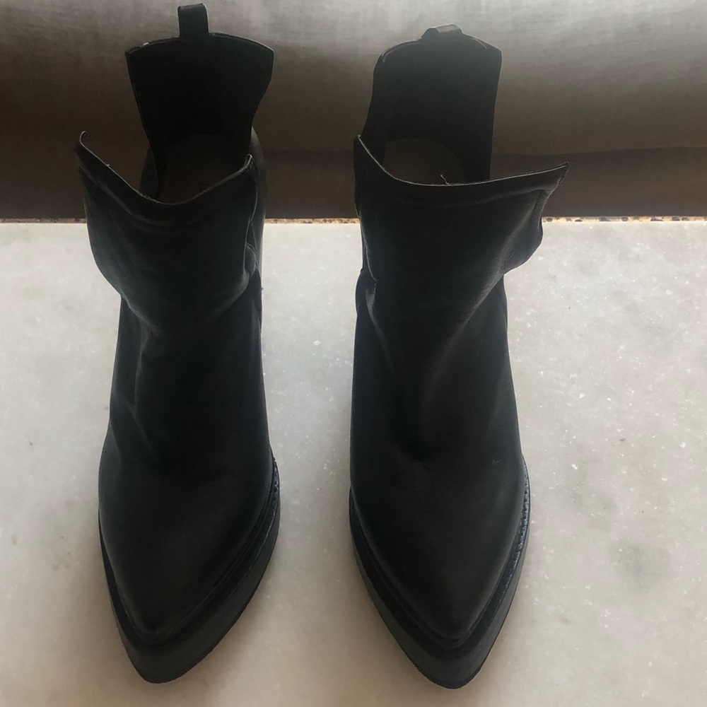 Jeffrey Campbell statement boots